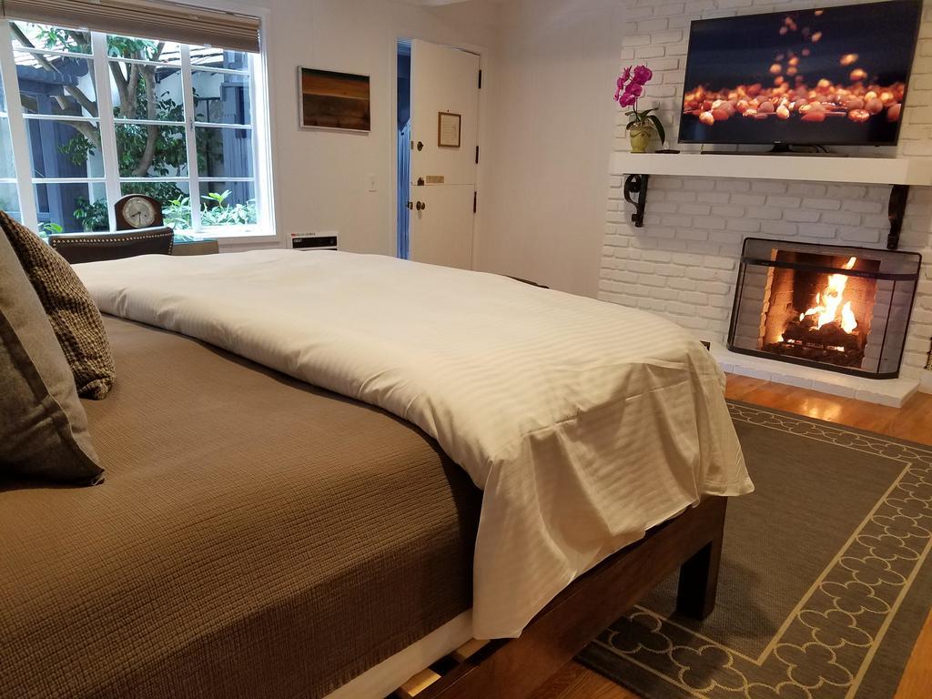 The Vagabond'S House Boutique Inn Carmel-by-the-Sea Экстерьер фото